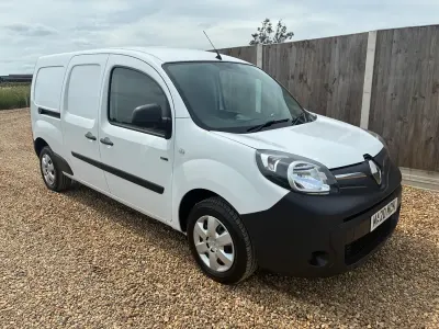 Used Renault Kangoo Business 44 kW (60 HP) 2020 White MPV