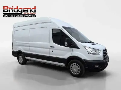Used Ford Transit Trend 130 HP (95 kW) 2021 White Van