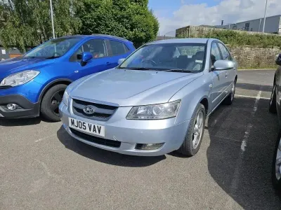 Used Hyundai Sonata 161 HP (118 kW) 2005 Silver Sedan