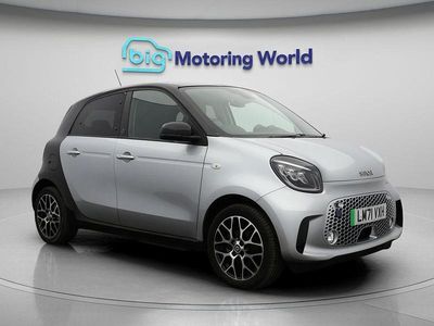 Silver/black Used 2021 Smart ForFour Electric Drive Exclusive Hatchback | £8,300 (Fair price)
