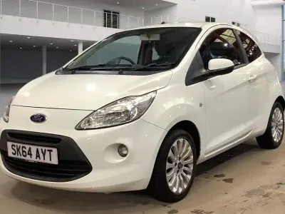 Used Ford Ka Zetec 69 HP (50 kW) 2014 White Hatchback