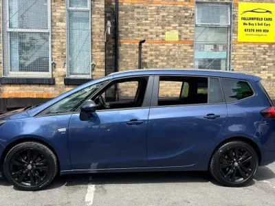 Used Vauxhall Zafira SRi 2015 Blue MPV