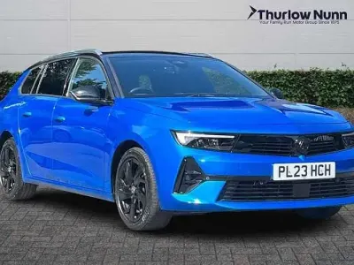 Used Vauxhall Astra S 131 HP (96 kW) 2023 Blue Estate