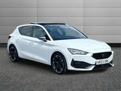 Used Cupra Leon VZ1 241 HP (177 kW) 2023 White Hatchback