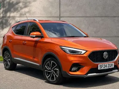 Used MG ZS Exclusive 106 HP (77 kW) 2024 Orange SUV