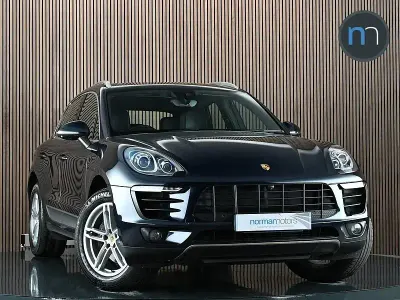 Używany Porsche Macan 252 KM (185 kW) 2018 Niebieski SUV