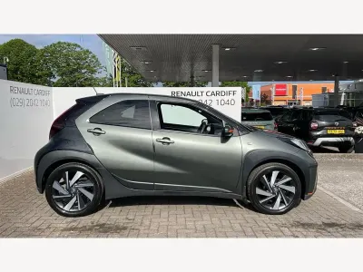 Used Toyota Aygo X 2022 Green SUV
