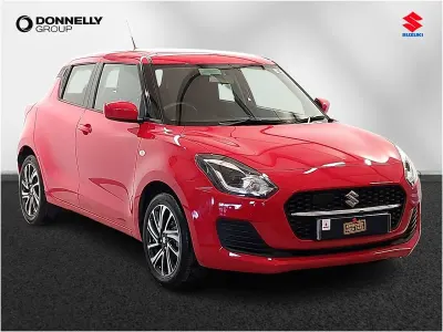 Używany Suzuki Swift SZ-L 83 KM (61 kW) 2022 Czerwony Hatchback