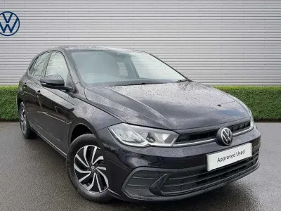 Used VW Polo Life 95 HP (69 kW) 2023 Black Hatchback