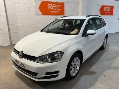 Begagnad VW Golf VII SE 150 HK (110 kW) 2015 Vit Kombi