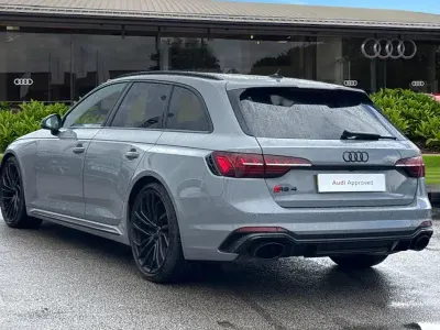 Used Audi RS4