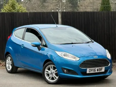 Used Ford Fiesta Zetec 2016 Blue Hatchback