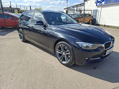 Used BMW 318 Sport Line 143 HP (105 kW) 2014 Black Estate
