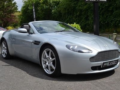 Aston Martin V8 Vantage