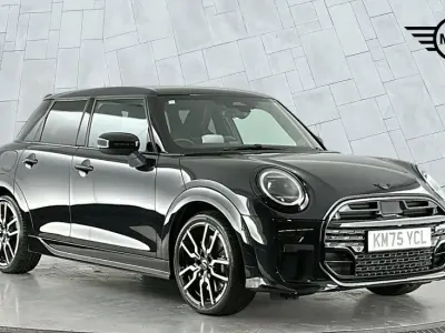 Used Mini Cooper S Hatch 201 HP (147 kW) 2025 Black Hatchback