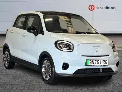 Ny Leapmotor T03 69 kW (95 HK) 2026 Blå Halvkombi