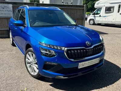 Käytetty Skoda Kamiq SE L 116 HP (85 kW) 2024 Sininen Katumaasturi
