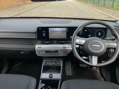 Used Hyundai Kona Advanced 114 kW (156 HP) 2025 Red SUV