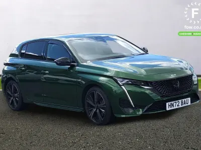 Used Peugeot 308 Premium 224 HP (164 kW) 2022 Green Hatchback