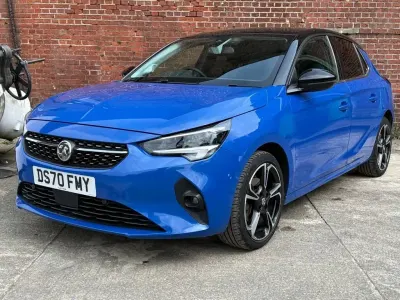 Second-hand Vauxhall Corsa Elite 100 CP (73 kW) 2020 Albastru Hatchback