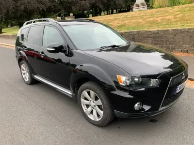 Used Mitsubishi Outlander 2013 Black SUV
