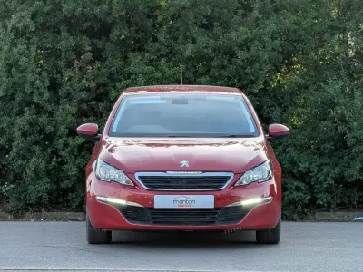 Used Peugeot 308 Active 130 HP (95 kW) 2015 Hatchback