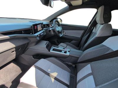 Second-hand Vauxhall Grandland 156 kW (213 CP) 2025 Negru SUV