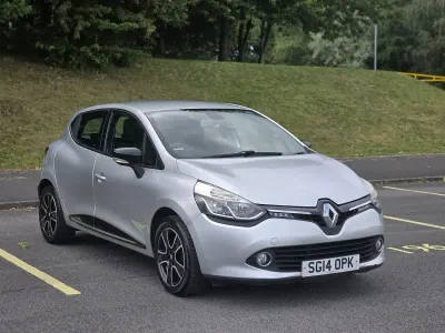 Used Renault Clio Dynamique 75 HP (55 kW) 2014 Silver Hatchback