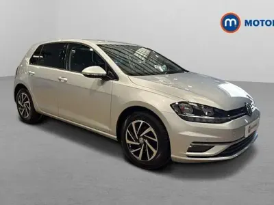 Used VW Golf VII Match 116 HP (85 kW) 2019 Silver Hatchback