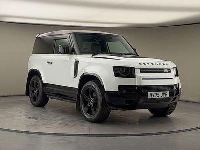Used Land Rover Defender HSE Dynamic 250 HP (183 kW) 2025 Fuji white SUV