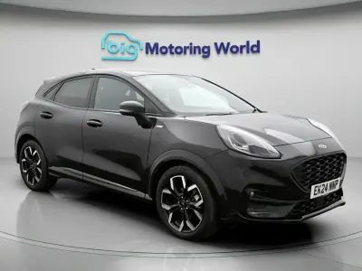 Second-hand Ford Puma ST-Line X 125 CP (91 kW) 2023 Negru SUV