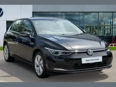 Used VW Golf VIII Style 128 HP (94 kW) 2021 Black Hatchback