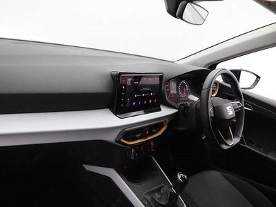 Used Seat Arona SE Technology 94 HP (69 kW) 2022 Grey SUV