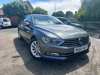 Used VW Passat Business 150 HP (110 kW) 2016 Grey Sedan