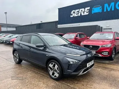 Używany Hyundai Bayon Premium 100 KM (73 kW) 2023 Szary SUV