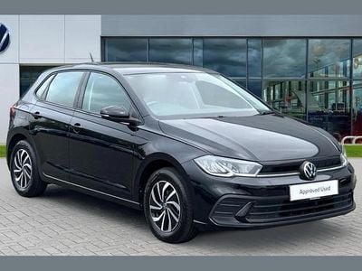 Used VW Polo Life 95 HP (69 kW) 2024 Deep black pearl  Hatchback
