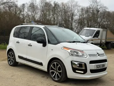 Begagnad Citroën C3 Picasso Platinum 2016 Vit Minibuss