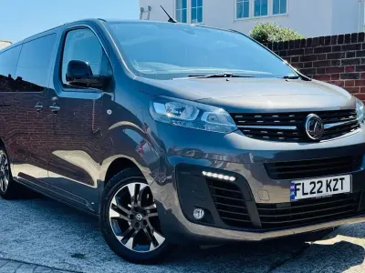 Used Vauxhall Vivaro Elite 180 HP (132 kW) 2022 Grey MPV