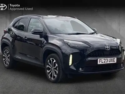 Used Toyota Yaris Cross Design 116 HP (85 kW) 2023 Black SUV