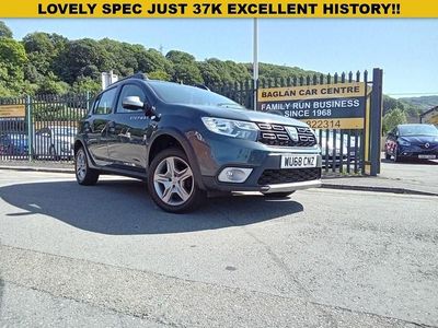 Used Dacia Sandero Comfort 90 HP (66 kW) 2018 Grey Hatchback