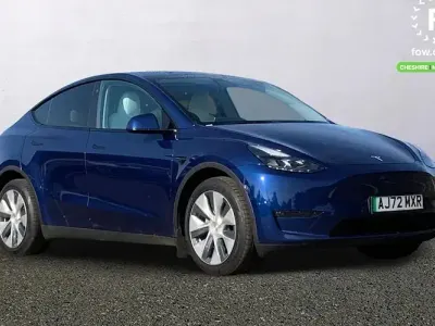 Used Tesla Model Y Long Range AWD 286 kW (389 HP) 2022 Blue SUV