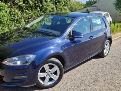 Używany VW Golf VII Match 105 KM (77 kW) 2015 Niebieski Hatchback
