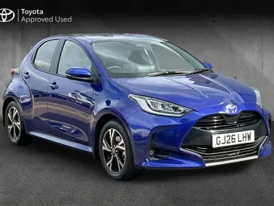 Used Toyota Yaris Design 114 HP (83 kW) 2026 Juniper blue Hatchback
