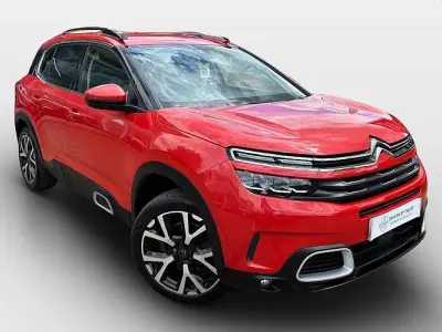 Używany Citroën C5 PureTech 131 KM (96 kW) 2021 Czerwony Hatchback