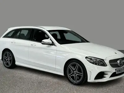 Used Mercedes C220 AMG line 194 HP (142 kW) 2019 White Estate