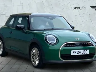 Used Mini Cooper S Hatch 201 HP (147 kW) 2024 Green Hatchback