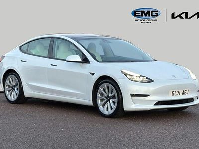 White Used 2021 Tesla Model 3 Long Range AWD Sedan | £19,395 (Fair price)