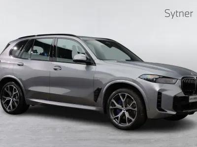 Usado BMW X5 M Sport 294 HP (216 kW) 2023 Cinzento SUV