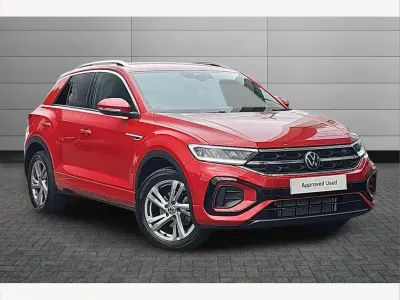 Used VW T-Roc R-line 150 HP (110 kW) 2023 Red SUV