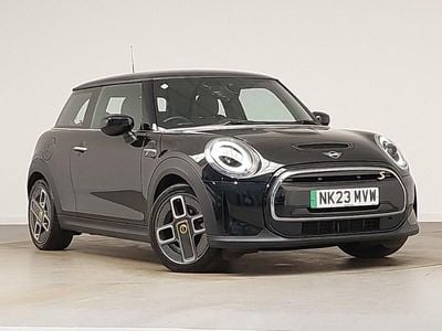 Używany Mini Cooper S Level 2 135 kW (184 KM) 2023 Czarny Hatchback